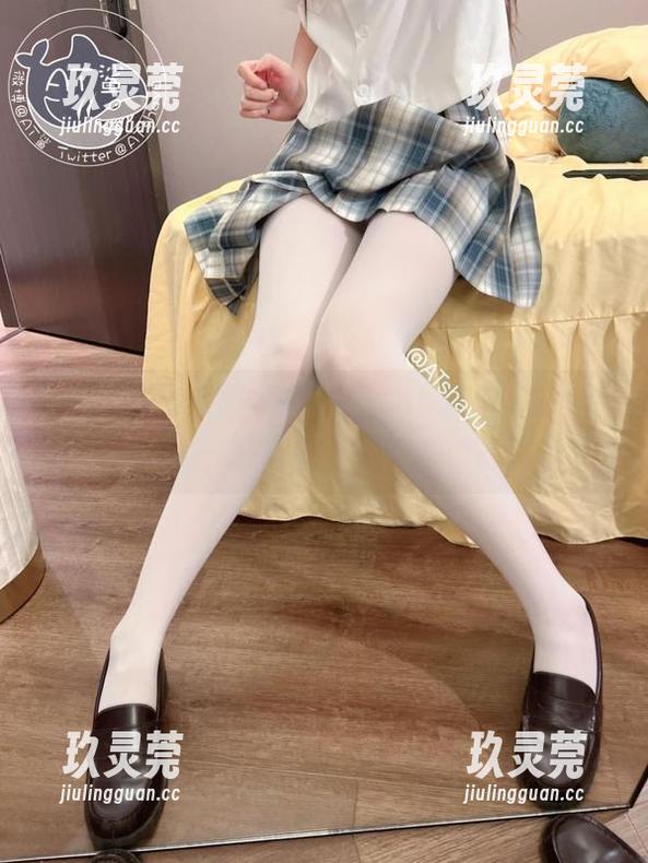AT鲨的兔女郎，真的好én！先不说，下载了才知道！
