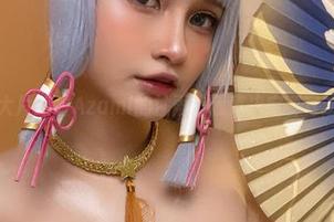 私房照片大片：看Azami的甘雨，我竟决定要写这篇影评！