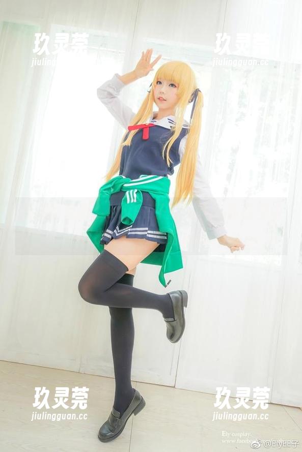 ElyEE子 踏过的痕迹,ElyEE子的写真宛如在空中划出一条优美的弧线。