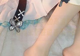 胡扯一通，Seele麦麦的高清套图，找不到头绪，只有每张都在说着不一样的话。