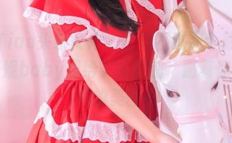 TouTiao头条女神 - 白色不过是个颜色，杨漫妮baby却给了它灵魂，逼着你下载她的美图！