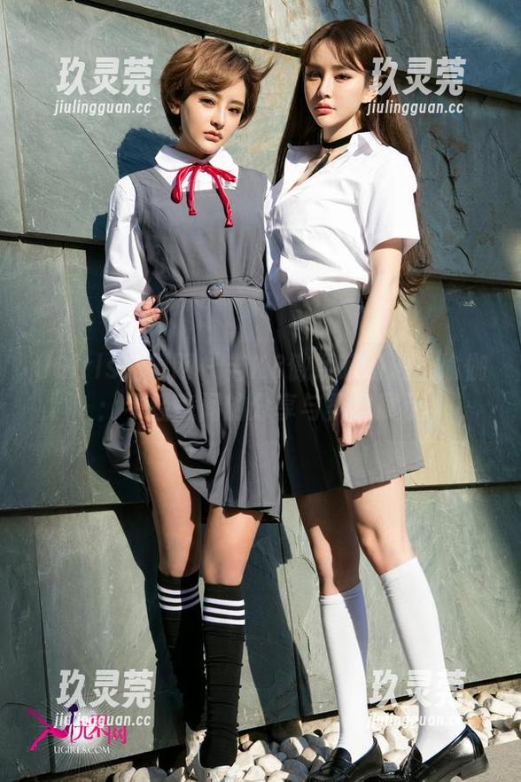 UGirls尤果网 - 当K8傲娇萌萌遇上瑜伽：不经意间的分享与柔韧展示