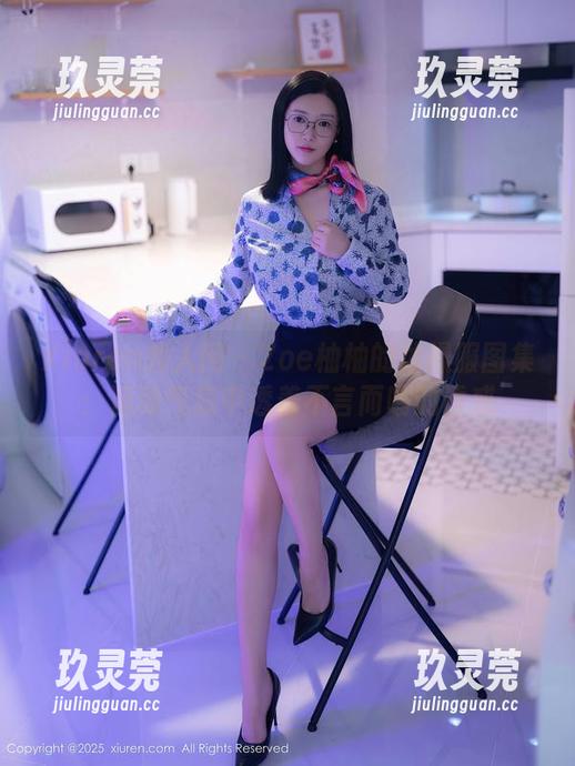 Xiuren秀人网-Zoe柚柚 Xiuren秀人网 - Zoe柚柚的体操服图集:运动气息中透着不言而喻的诱惑