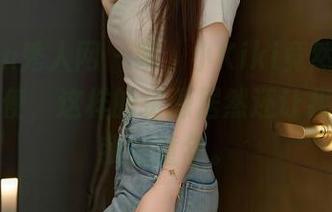 Xiuren秀人网 - 哦，小Kiki竟然把自己拍成天使，这样的资源居然还让我想起了我的童年。