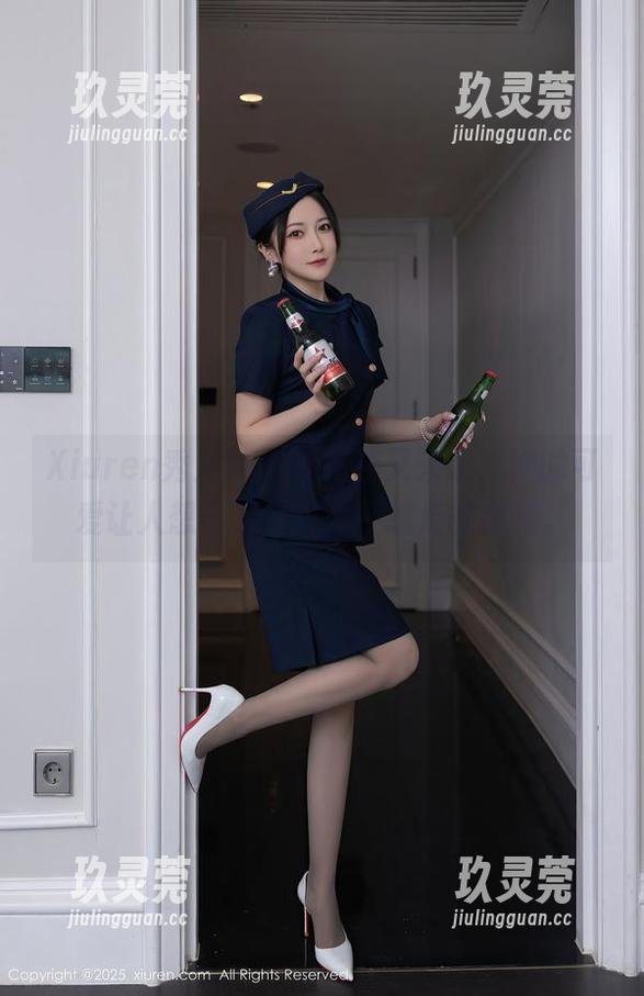 Xiuren秀人网-杜花花 Xiuren秀人网 - 杜花花又来了,她的可爱让人想多看几遍,不想走的那种。