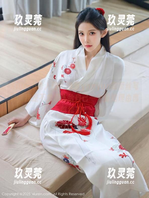 Xiuren秀人网 - 沐言yanyan的蕾丝写真，我是不是应该给自己一个好的理由再继续看？