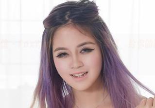 YouWu尤物馆 - FoxYini孟狐狸：网袜写真，给你的眼球来点儿刺激吧！