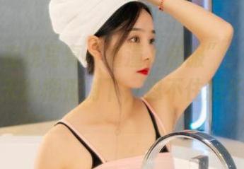 丽柜 - 在线写真“潼潼＆和服”：仿佛置身于春天的樱花树下，忍不住想长叹一声。
