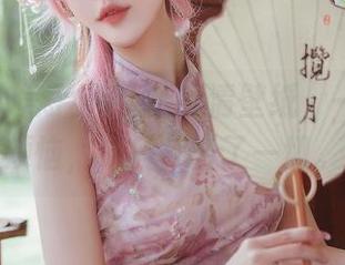 仙女月+超短水手服=高清壁纸，一秒抛开烦恼，海风代替了一切。