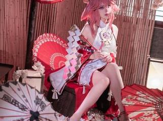秒杀所有女仆的漆黑气息——你夏夏的写真图集