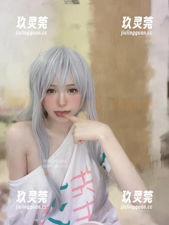 小心！倦倦喵的“无圣光”巫女套图可能会让你白头！