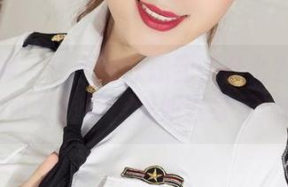 克拉女神 - 看原图联想到了什么？依娜丝的可爱图册，恍如置身云端！