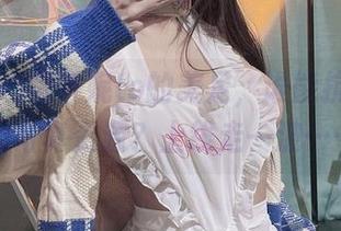 微密圈 - 兔宝妮to的美足，谁能抗拒这样的写真资源？上线走一波……