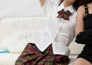 初夏女神 - 超级无敌可爱的安妮学姐！快来领取免费套图