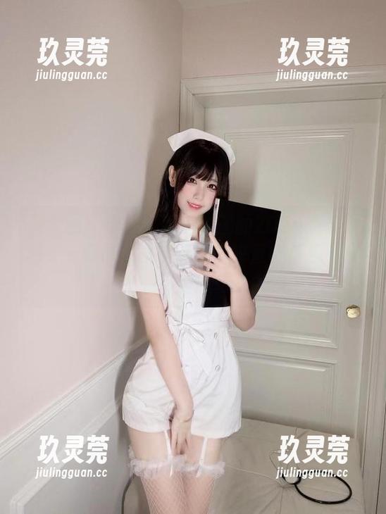 十万口草莓粥粥 微密圈 - 十万口草莓粥粥的2024舰长福利——专属图集精选,快来直击你的小耳朵!