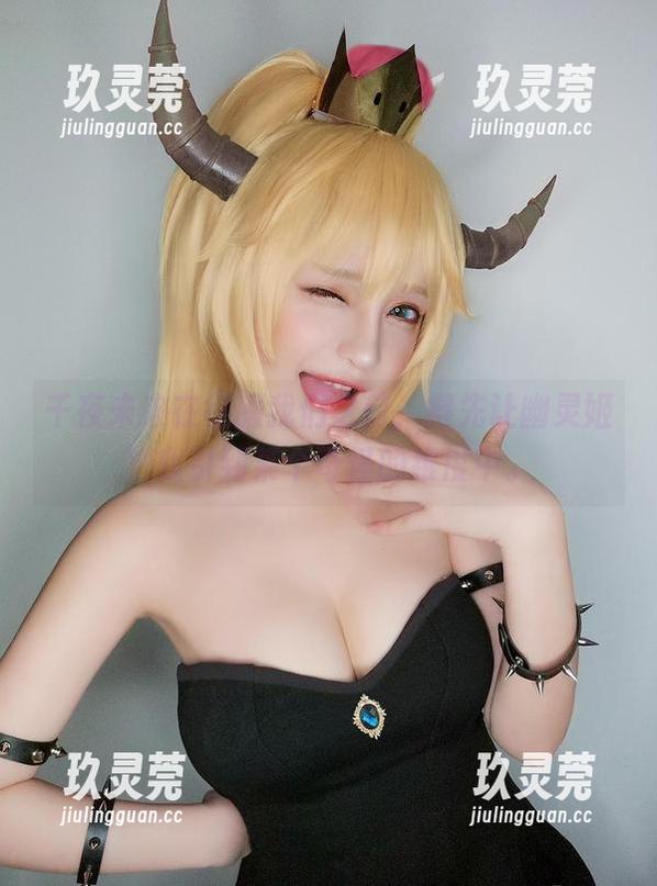千夜未来在征服我们之前，得先让幽灵姬把我引到某个奇怪的维度中。