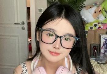 微密圈 - 只有卡通百科老王能做到！嘉宾专享高清照片任君品味！