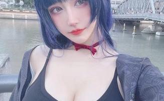 写真集的气氛是对的，啾小妍Deer，你这猫女的风格让我想说“哇”！