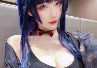 啾小妍Deer的姐姐气场，作品合集随便一翻就让人想聊。