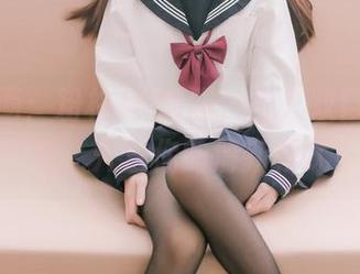 喵糖映画：粉格JK制服，悦人双目，下载一下，开启你的清新模式！
