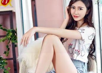 嗲囡囡 - 精选美图：我敢打赌，陈媚儿的美足能让袜子都自愧不如！