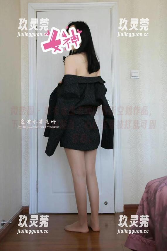 家有水墨老师 微密圈 - 家有水墨老师的最新空姐作品,下载之前放好防备,心思要是被打乱可别怪我。