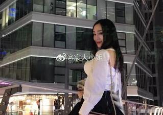 微密圈 - 旗袍不只是一件衣服，宸大小姐的免费资源可能会让你有些‘不怀好意’呢～
