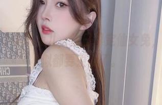 私拍里的小小奶瓶儿，生日限定仙女兔，兔子们貌似都要羡慕了。