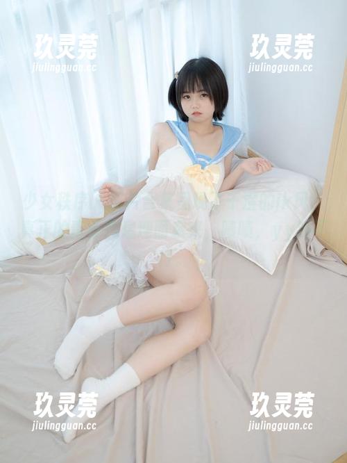 少女秩序 - 图片合集呈现了千澄的jk风，真正的青春气息迎面袭来，啧啧，yy到不行。