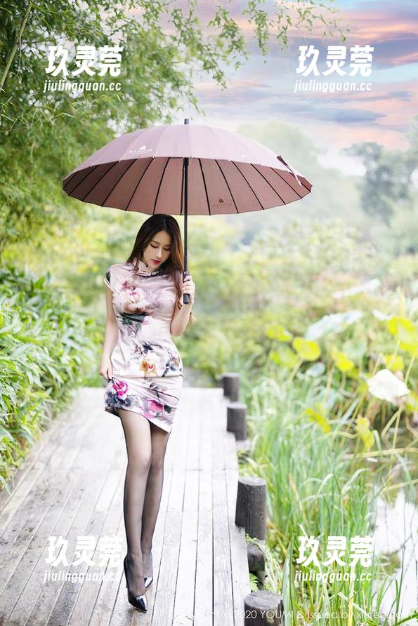 尤蜜荟-奶瓶土肥圆 尤蜜荟 - 这油亮的套图太迷人了,奶瓶土肥圆的下载太上瘾!
