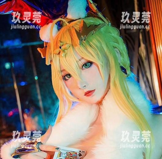 残留的余温——念念_D的赤城，无垢的cos让照片透着温柔。