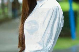 推女郎 - 星辰今天的女神图集更新，发现她的眼睛时不时冒着闪光，我怀疑有没有隐形的闪光灯在助攻。