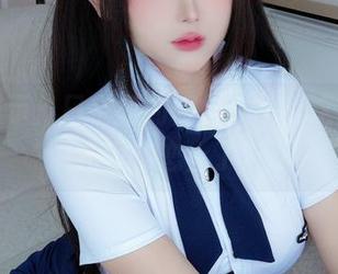 作品展示：日奈娇的裸足，怎么这些日子我竟迷恋上了？