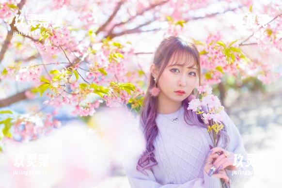 作品：狐娘巫女，月城委员会从哪儿找到的灵感？真心想知道！
