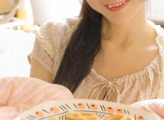 图包更新！木棉棉OwO的初音，是不是演唱会直接变成了“舞台”？