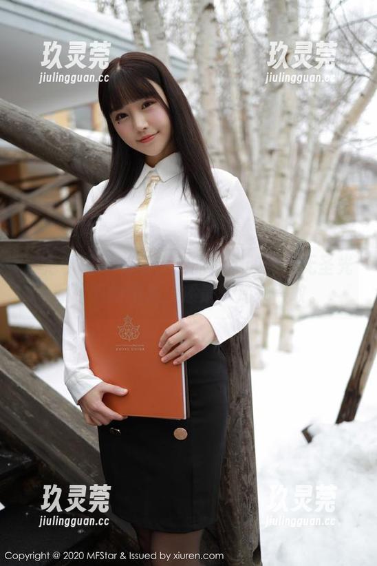 模范学院 - 制服少女的另类腔调：无圣光照耀下的图集，还是梦梵来得敢。