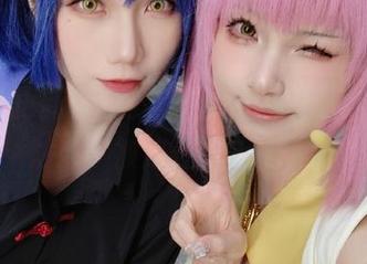 橙喵的更新摩尔曼斯克写真，摄影师是否被冻住了？