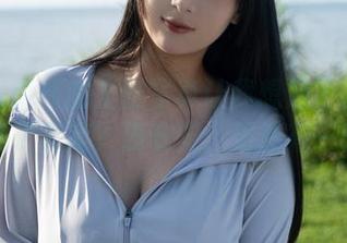 为什么最新的圣诞写真让我想起了曾经的红鼻子驯鹿？浅安安，果然有一手！
