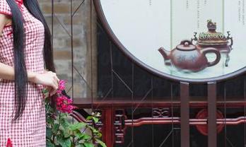 爱蜜社 - 兜豆靓Youlina的浴缸实验室：在线图集带你探索水中无限可能！