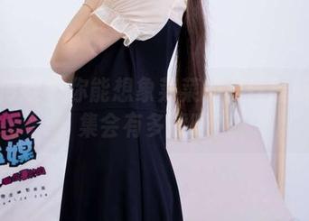 物恋传媒 - 你能想象菜菜的黑丝最新作品集会有多撩吗？