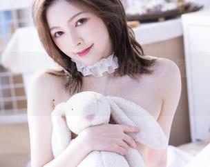 分享一下吧！白露Bululu的恋人图片总有些小调调