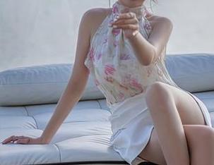 秀人网 - 向拍黄瓜girl致敬：在粉色里找到快乐，原图下载这样بسيطة！