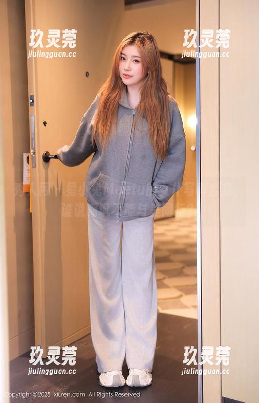 秀人网 - 星小兔Meetu的女仆写真合集，谁说嘲讽不能与美同行？