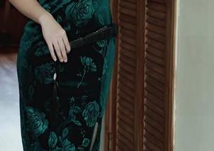 秀人网 - 白甜的制服作品集：最新一波，让我们见证“制服”新风潮