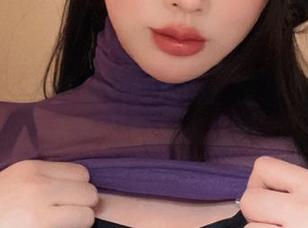 微密圈 - 趣味无穷的图库：童小芯的长腿在春风中摇曳生姿