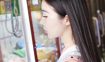 蜜桃社 - 坐下来，Gina的泳衣高清图集陪你消磨时光（顺便跟小虫子聊聊天啥的）
