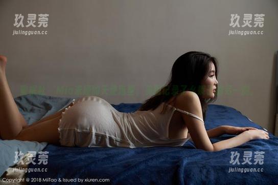 蜜桃社 - Mia米娅的天使造型，美图记录了幺蛾子的另一侧。