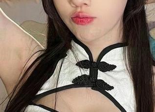 微密圈 - 网盘里的“聚宝箱”：收录轩子巨2兔的原神凝光合集，真的是忍不住一遍一遍翻看啊。
