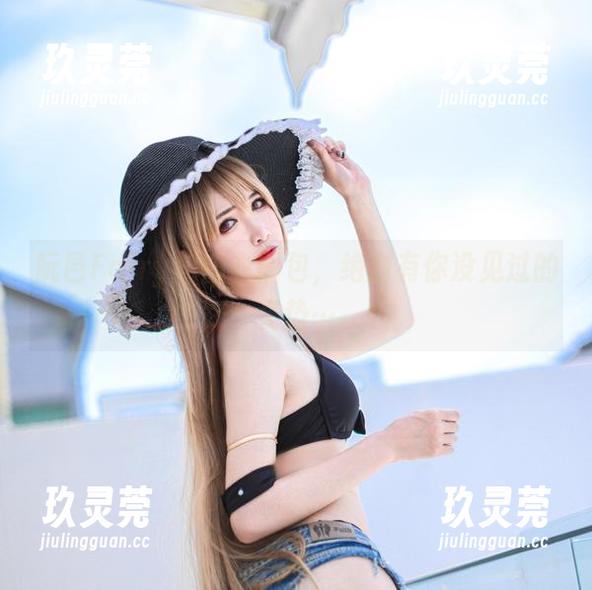 阮邑Fairy的内衣图包，绝对有你没见过的姿势…