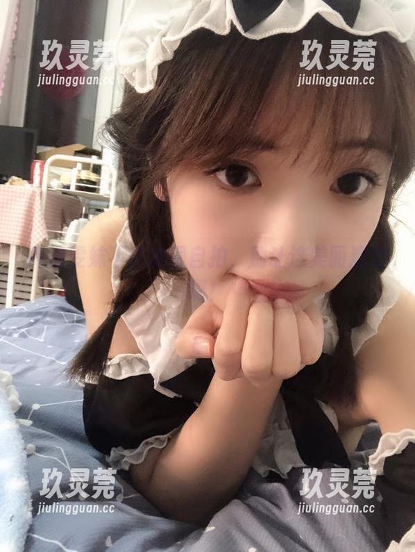 高清雯妹不讲道理自拍，别让这美丽溜走啊！